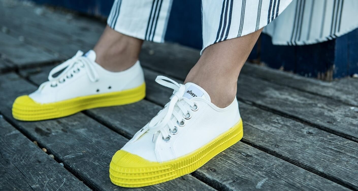 8 cool sneakers that we need in our mum wardrobe