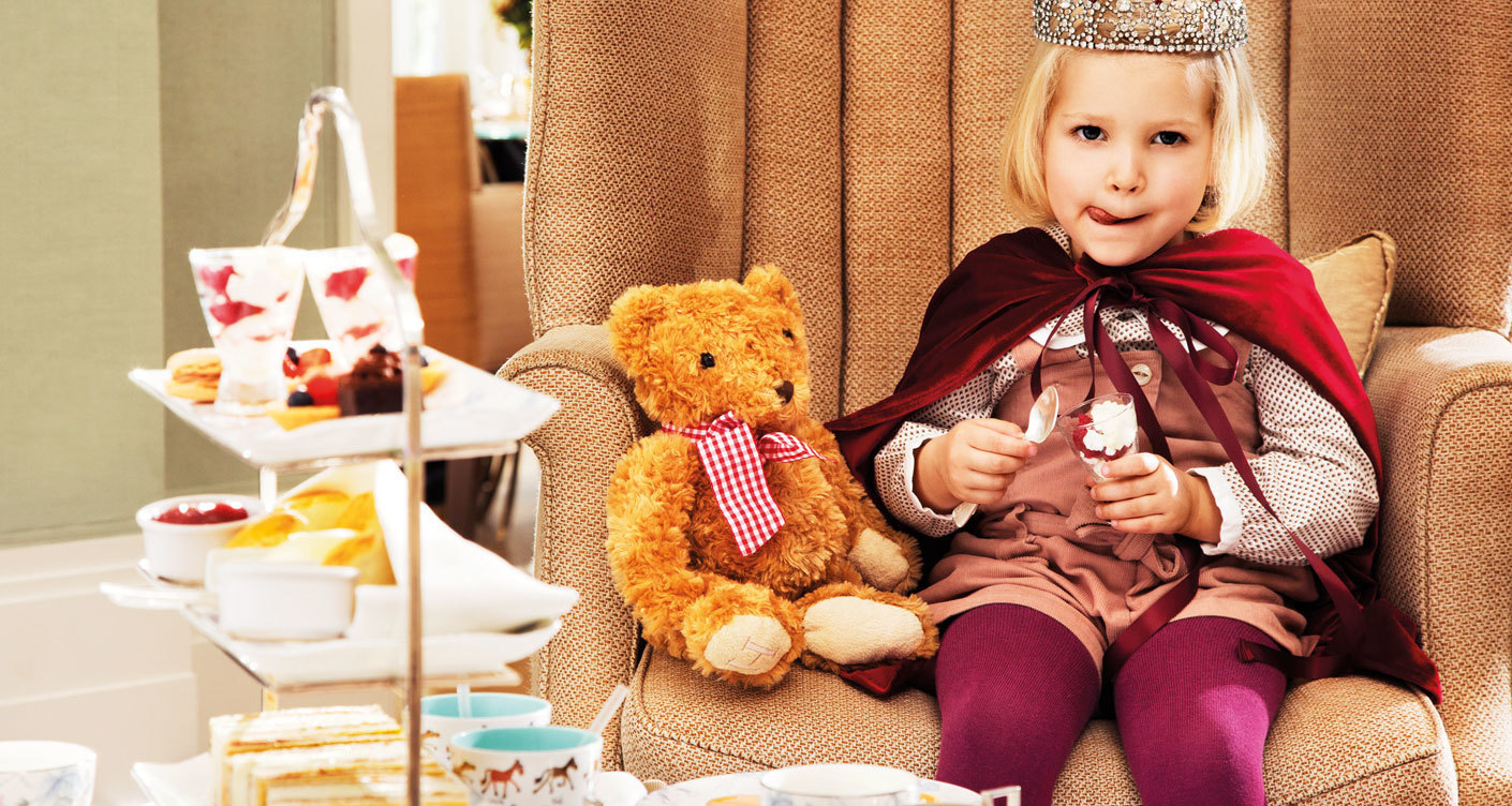 Afternoon tea with kids in London