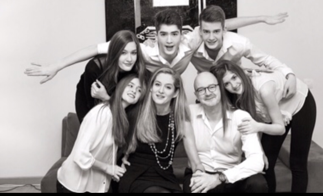 Twins Twice and life as a family abroad